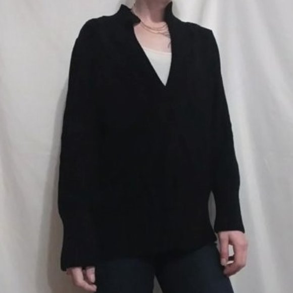 Deep V NYCo Sweater - Picture 3 of 10